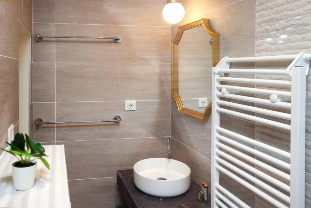 La Tour De Bohemond Apartment Каркасон Екстериор снимка